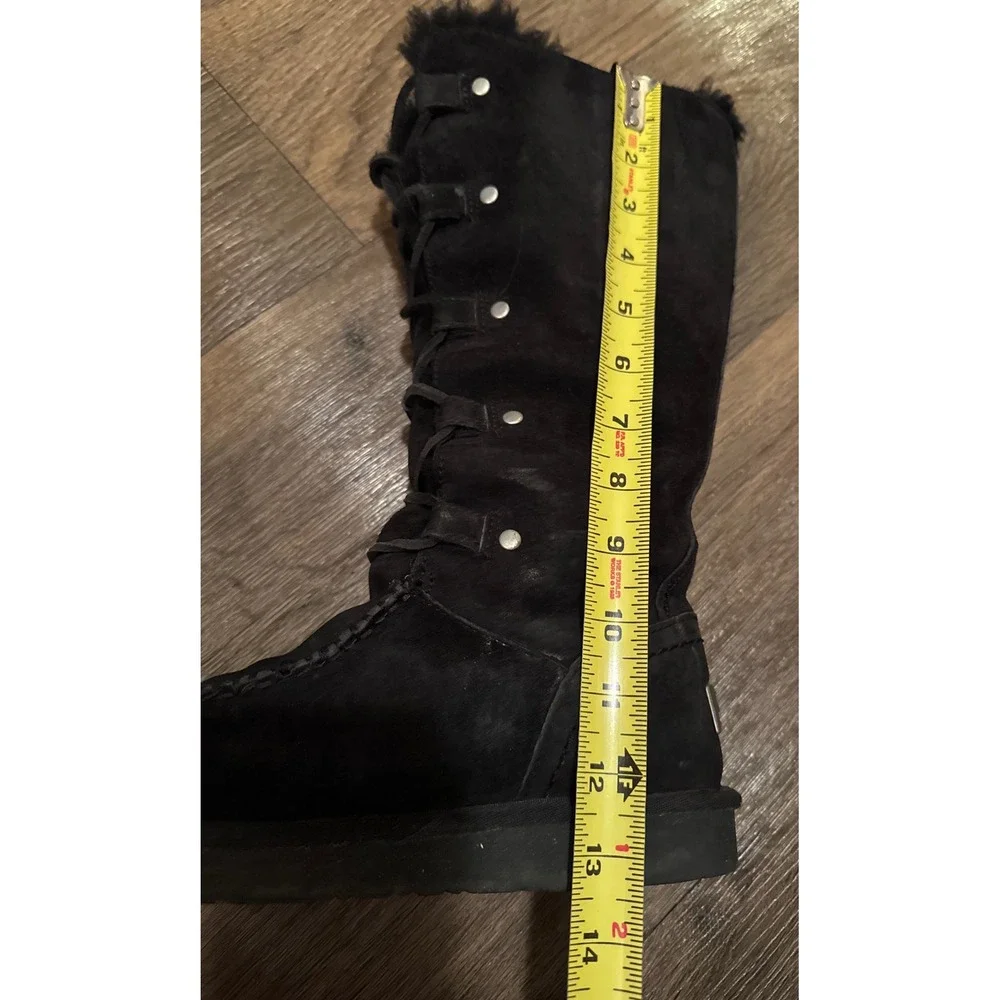 UGG metal traction